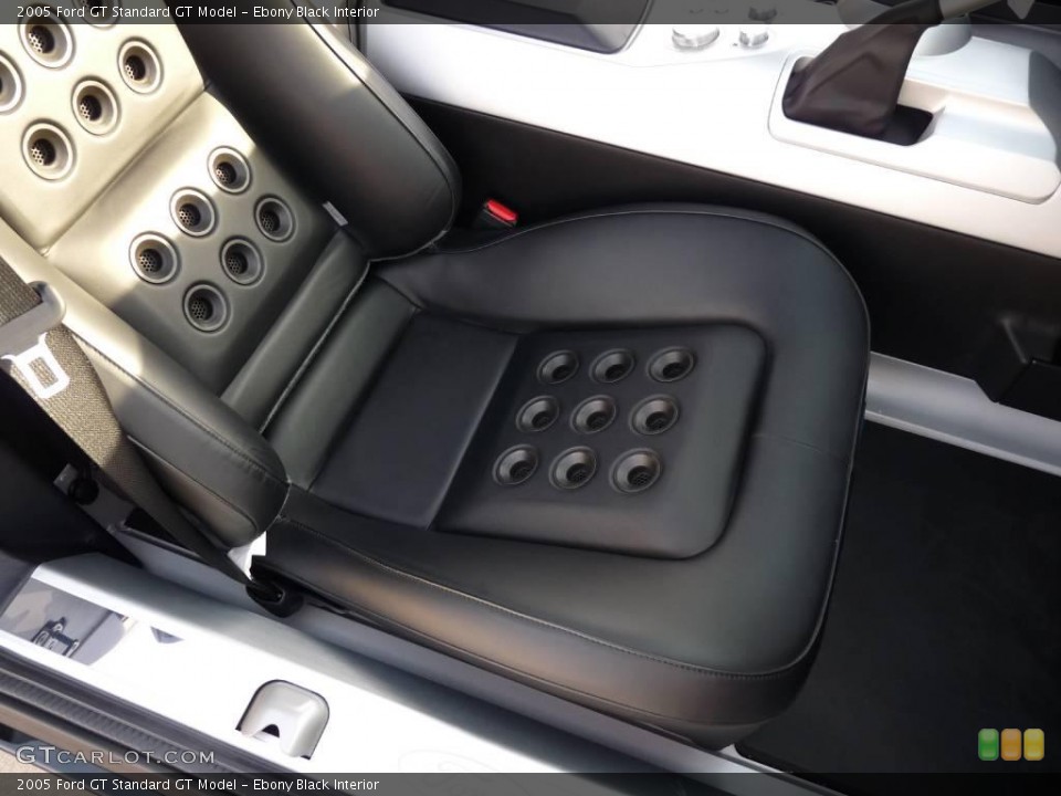 Ebony Black Interior Photo for the 2005 Ford GT  #22068224