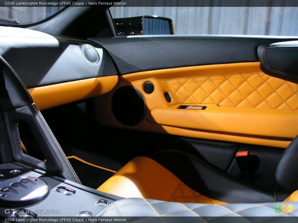 Nero Perseus Interior Photo for the 2008 Lamborghini Murcielago LP640 Coupe #226016