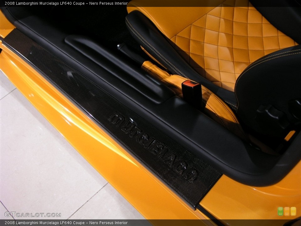 Nero Perseus Interior Photo for the 2008 Lamborghini Murcielago LP640 Coupe #226030