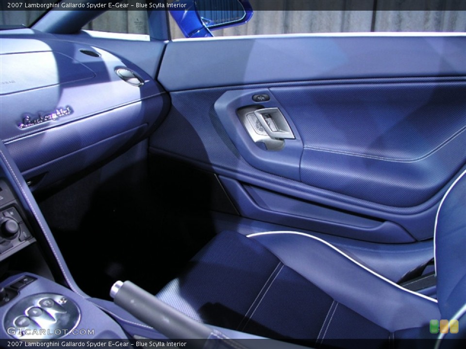 Blue Scylla Interior Photo for the 2007 Lamborghini Gallardo Spyder E-Gear #230476