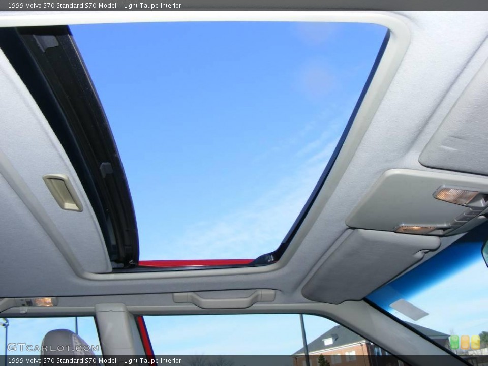Light Taupe Interior Sunroof for the 1999 Volvo S70  #23664230