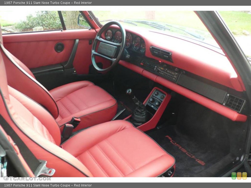 Red Interior Photo for the 1987 Porsche 911 Slant Nose Turbo Coupe #24169334