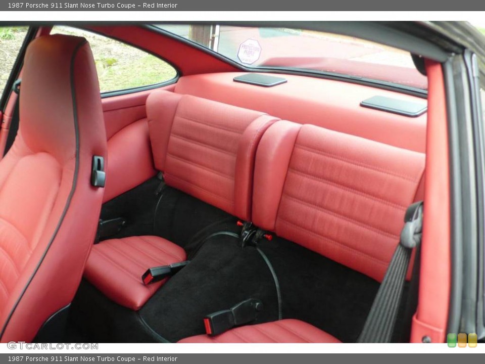 Red Interior Rear Seat for the 1987 Porsche 911 Slant Nose Turbo Coupe #24169422