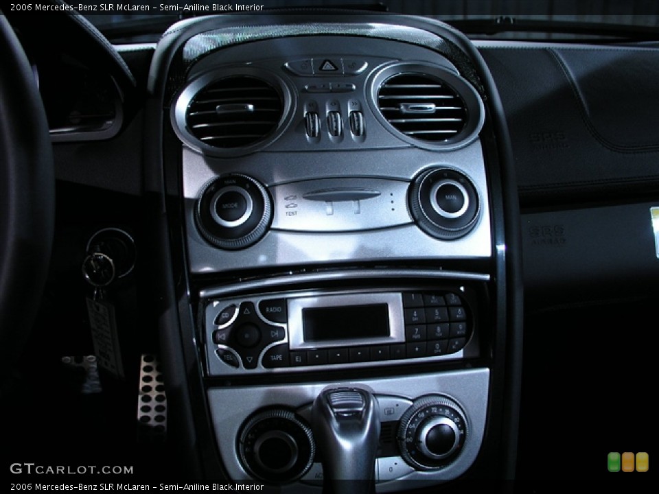 Semi-Aniline Black Interior Controls for the 2006 Mercedes-Benz SLR McLaren #249731