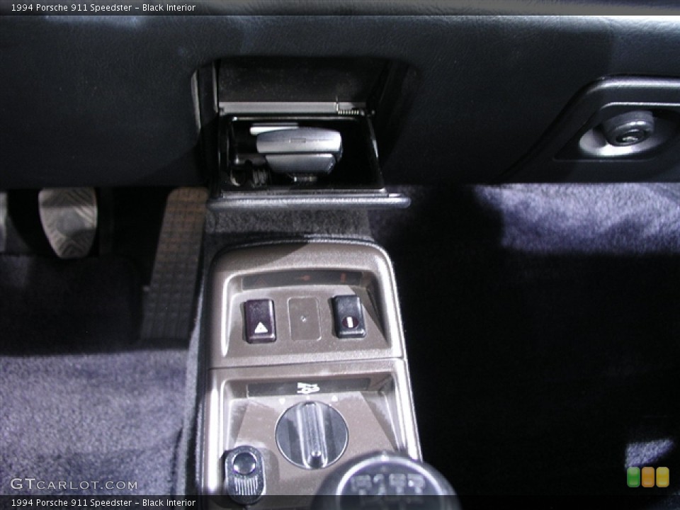 Black Interior Controls for the 1994 Porsche 911 Speedster #250950