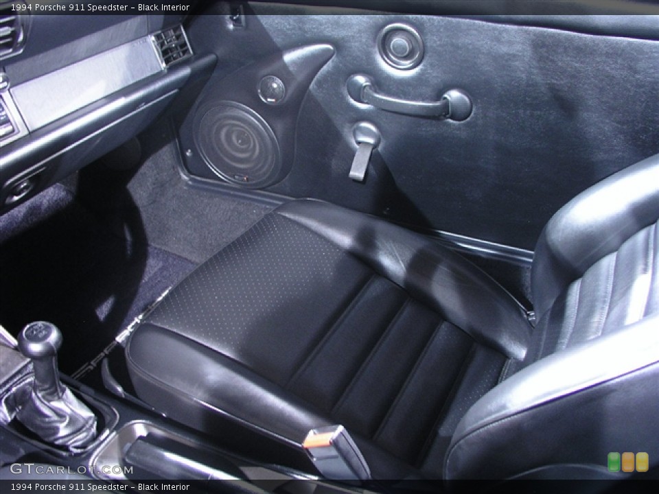 Black Interior Photo for the 1994 Porsche 911 Speedster #250971