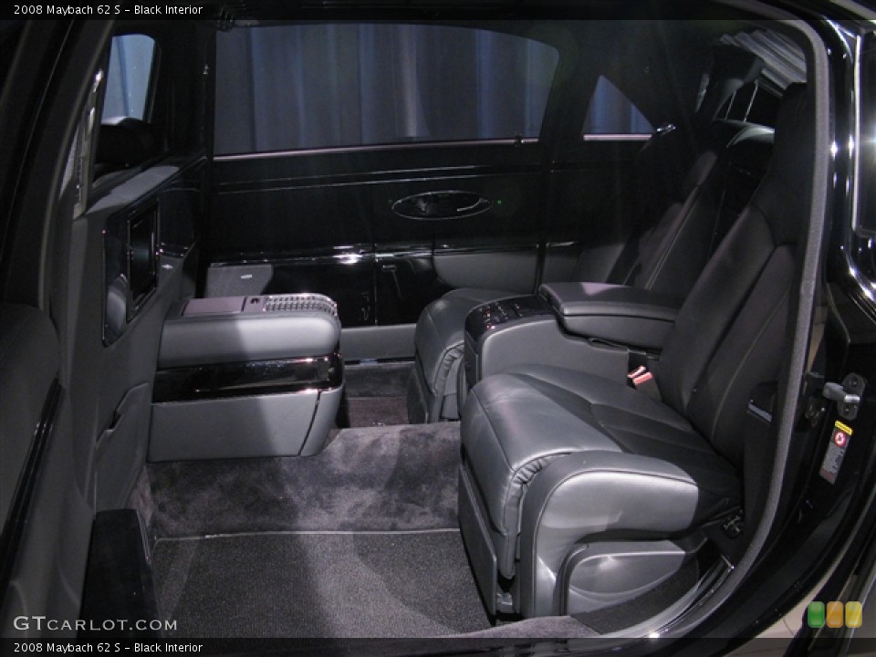 Black Interior Photo for the 2008 Maybach 62 S #254840