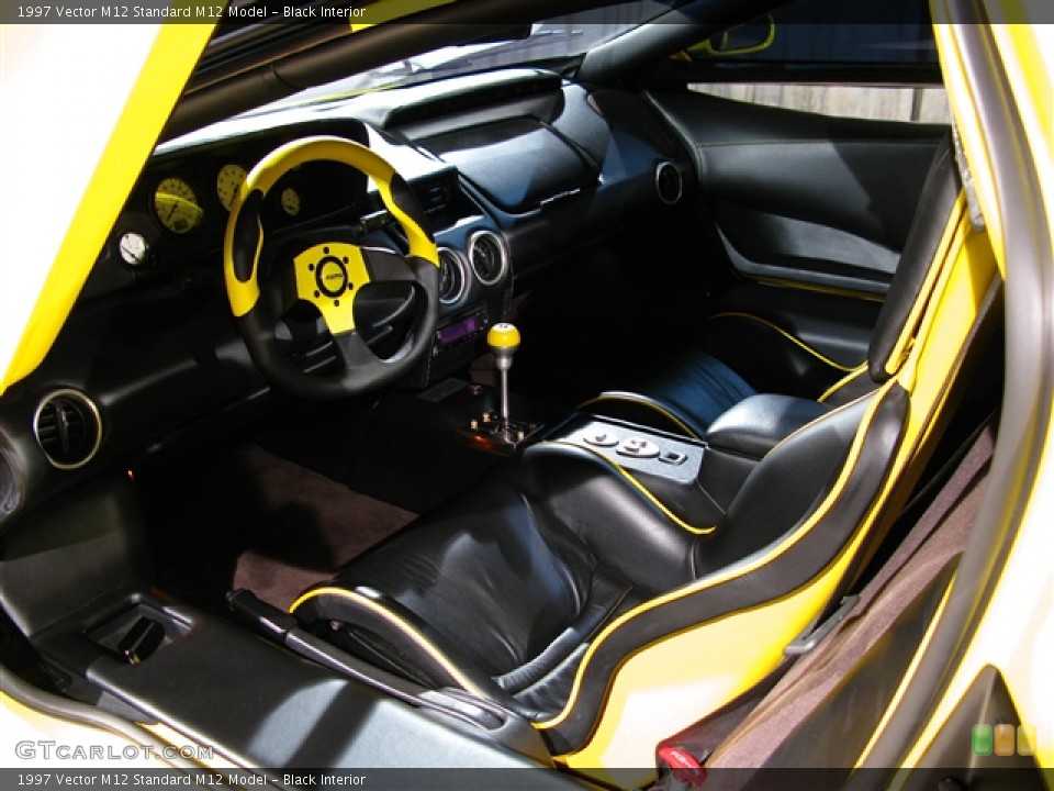 Black Interior Photo for the 1997 Vector M12  #260266