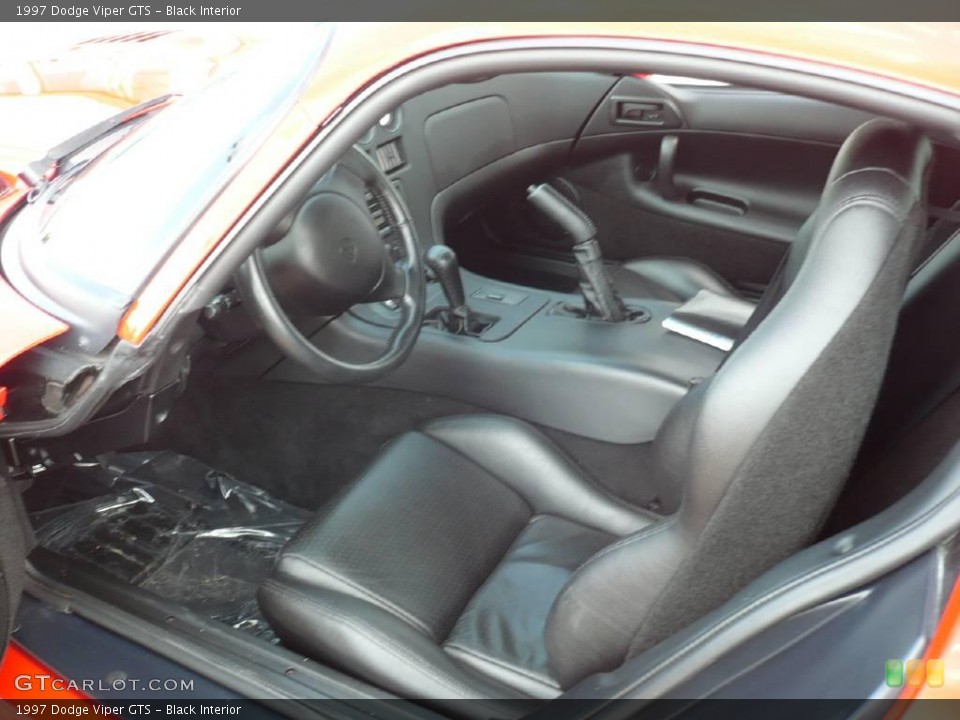 Black Interior Front Seat for the 1997 Dodge Viper GTS #26052313
