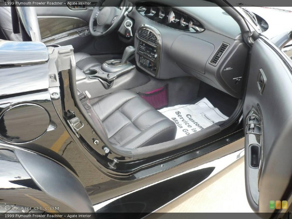 Agate Interior Photo for the 1999 Plymouth Prowler Roadster #26064437
