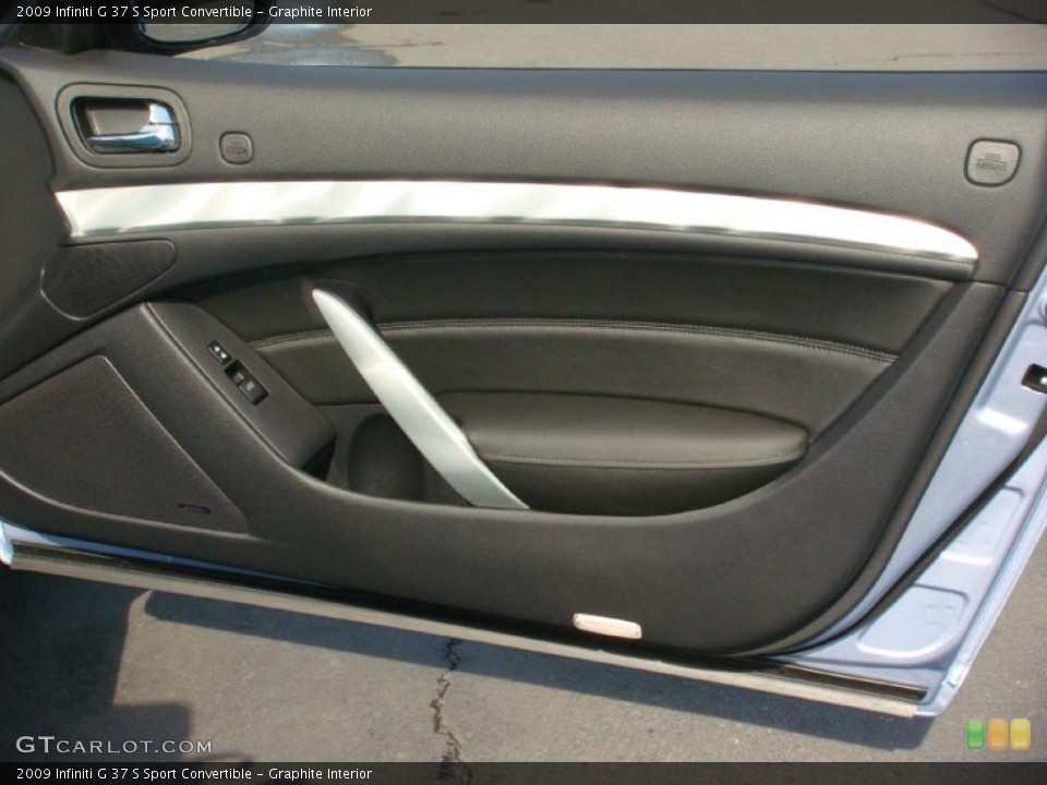 Graphite Interior Door Panel for the 2009 Infiniti G 37 S Sport Convertible #26375746