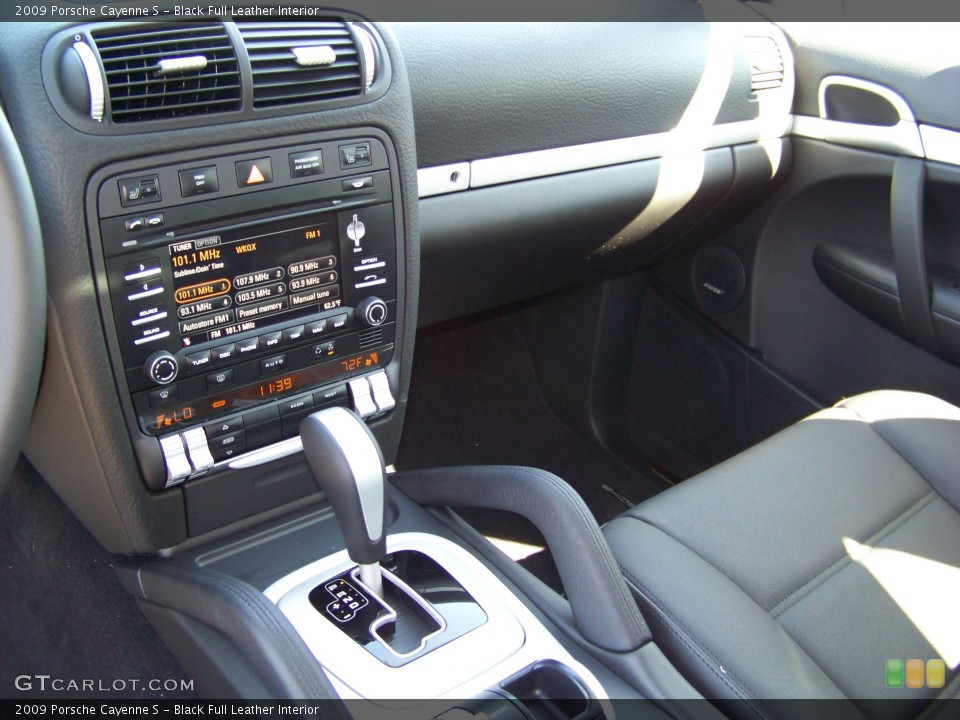 Black Full Leather Interior Transmission for the 2009 Porsche Cayenne S #263941