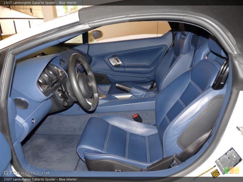 Blue Interior Photo for the 2007 Lamborghini Gallardo Spyder #26704119