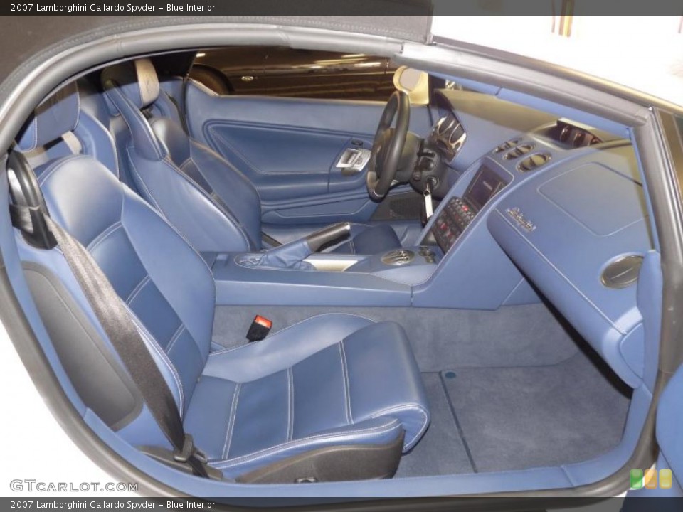 Blue Interior Photo for the 2007 Lamborghini Gallardo Spyder #26704209