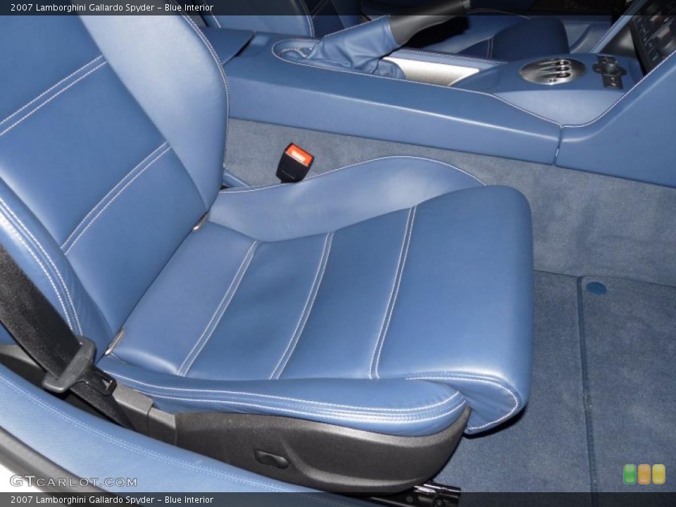 Blue Interior Photo for the 2007 Lamborghini Gallardo Spyder #26704259