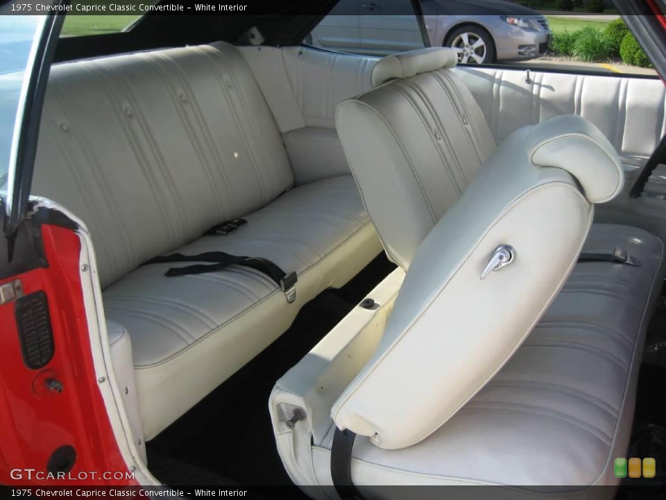White Interior Rear Seat for the 1975 Chevrolet Caprice Classic Convertible #26903784