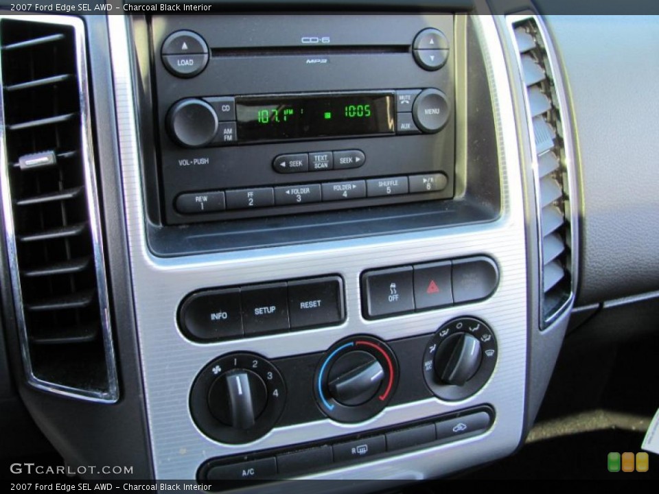Charcoal Black Interior Controls for the 2007 Ford Edge SEL AWD #27132403