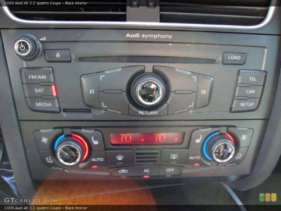 Black Interior Controls for the 2009 Audi A5 3.2 quattro Coupe #27198894