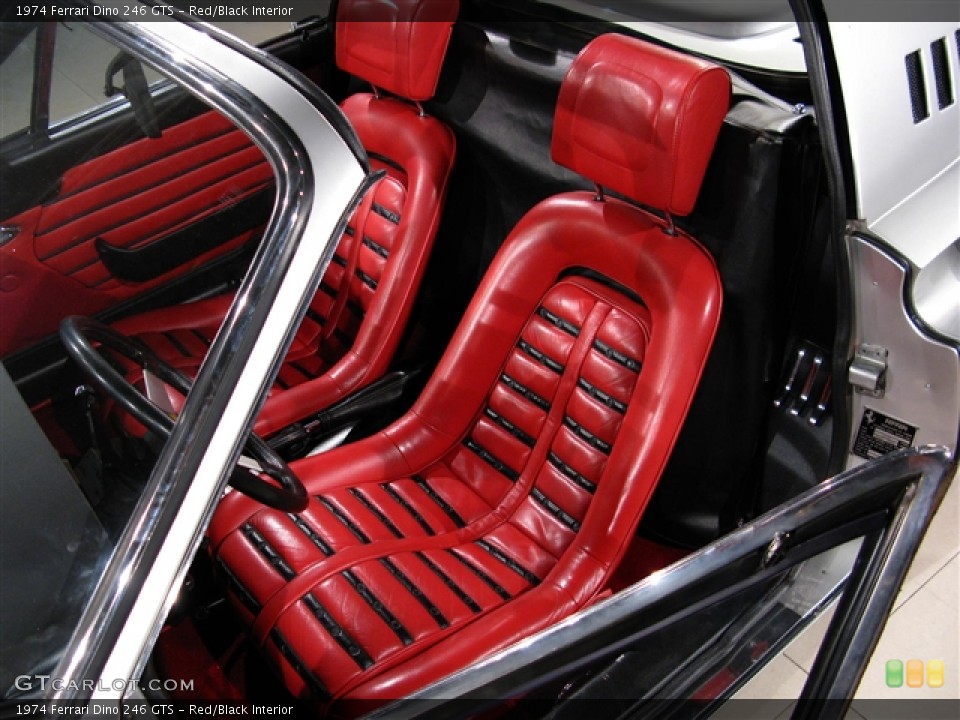 Red/Black Interior Photo for the 1974 Ferrari Dino 246 GTS #280980