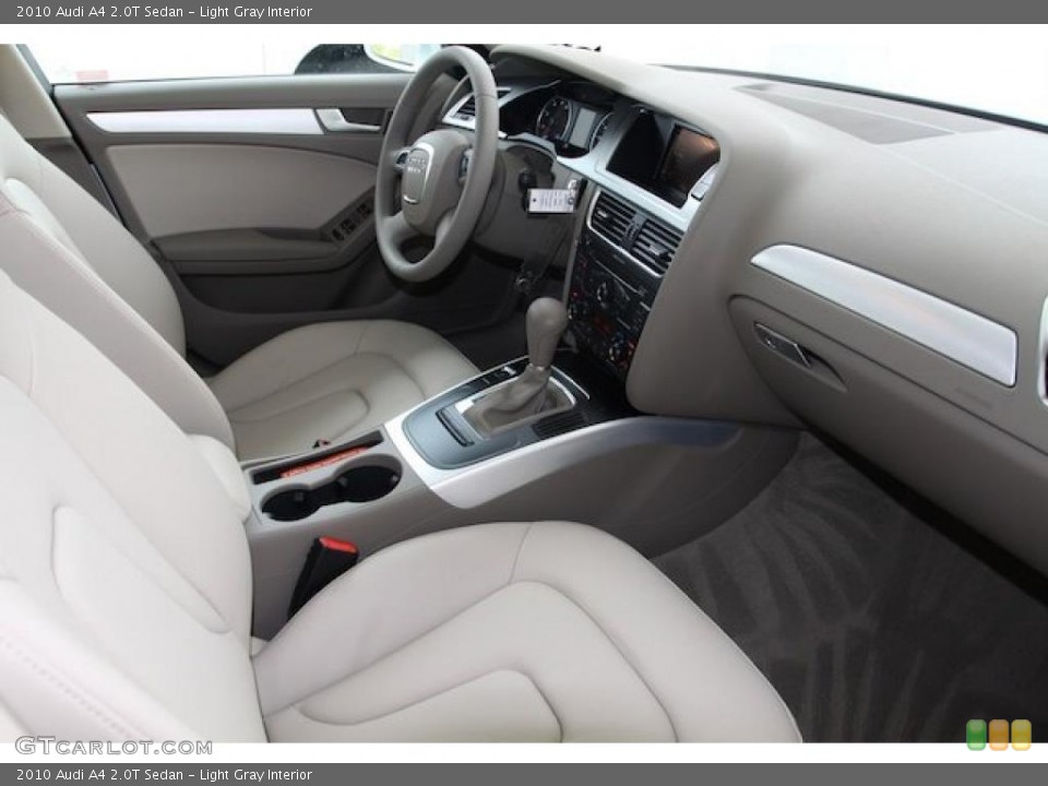 Light Gray Interior Photo for the 2010 Audi A4 2.0T Sedan #28392770