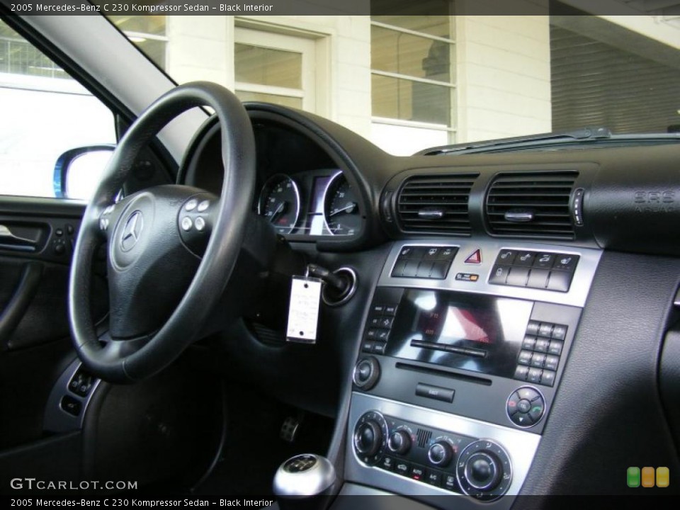 Black Interior Controls for the 2005 Mercedes-Benz C 230 Kompressor Sedan #28871669