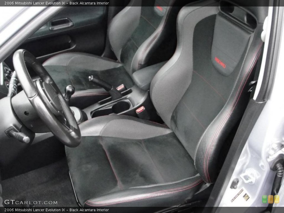 Black Alcantara Interior Photo for the 2006 Mitsubishi Lancer Evolution IX #29930694