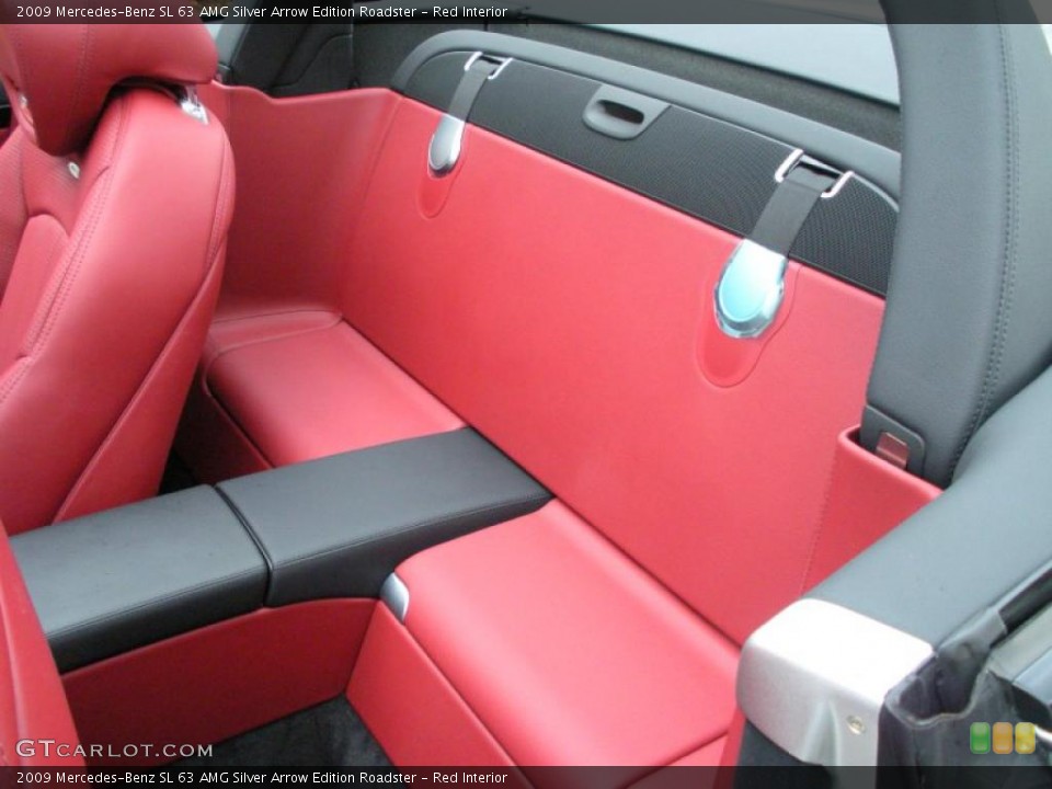 Red Interior Photo for the 2009 Mercedes-Benz SL 63 AMG Silver Arrow Edition Roadster #30053566