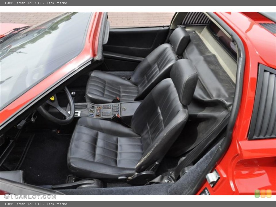 Black Interior Photo for the 1986 Ferrari 328 GTS #30286461
