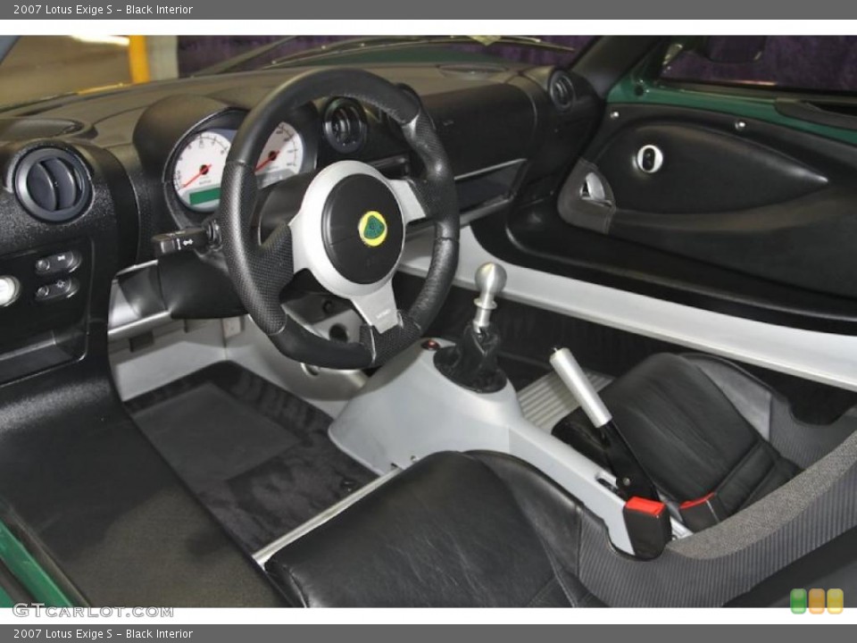 Black 2007 Lotus Exige Interiors