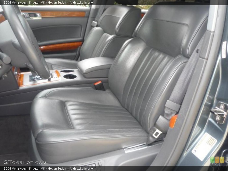 Anthracite Interior Photo for the 2004 Volkswagen Phaeton V8 4Motion Sedan #30557636