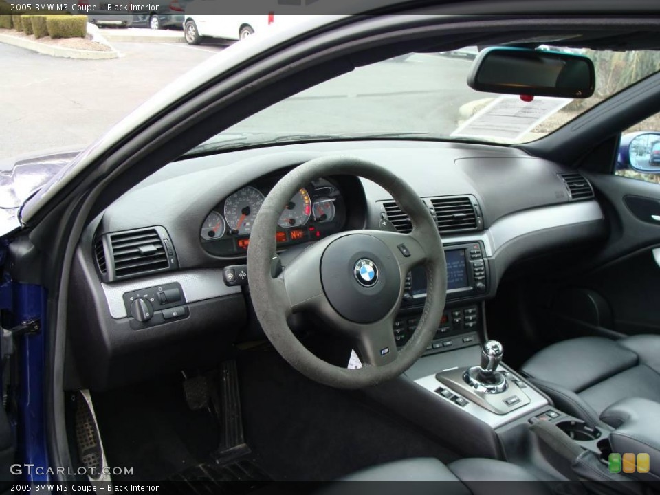 Black Interior Dashboard for the 2005 BMW M3 Coupe #3101568