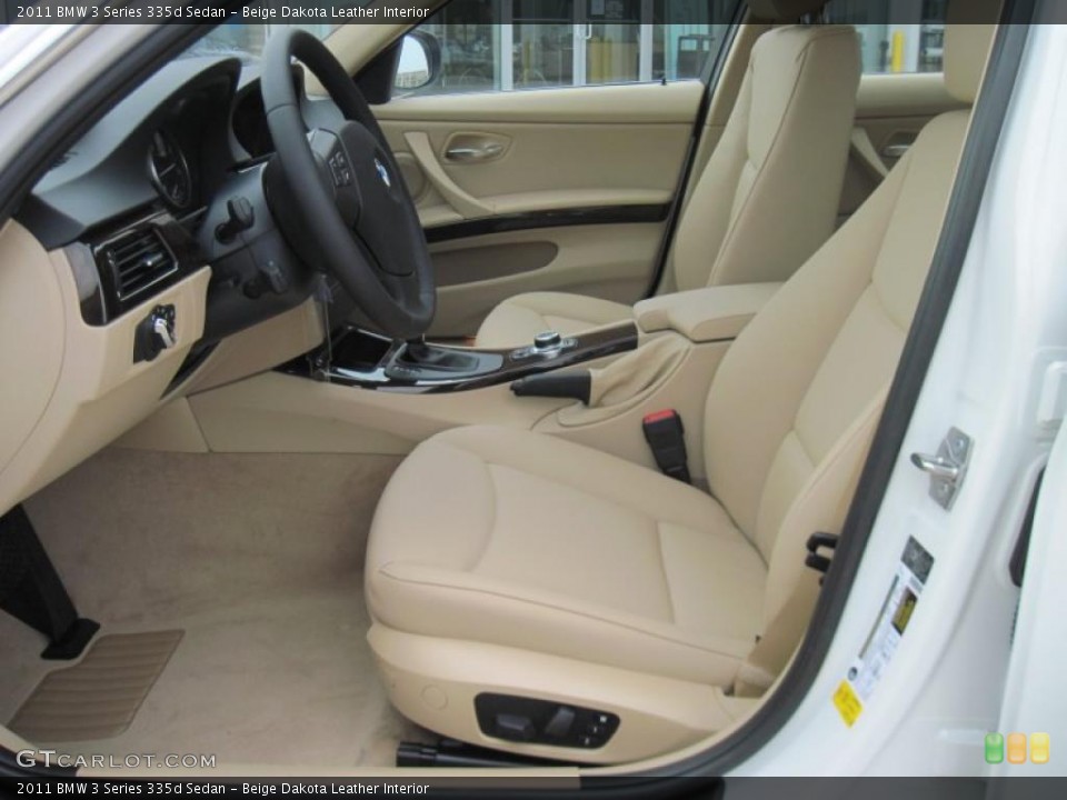 Beige Dakota Leather Interior Photo for the 2011 BMW 3 Series 335d Sedan #31224117