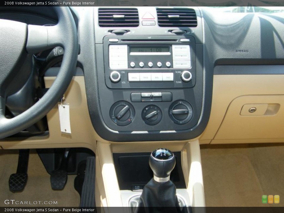 Pure Beige Interior Transmission for the 2008 Volkswagen Jetta S Sedan #31709176