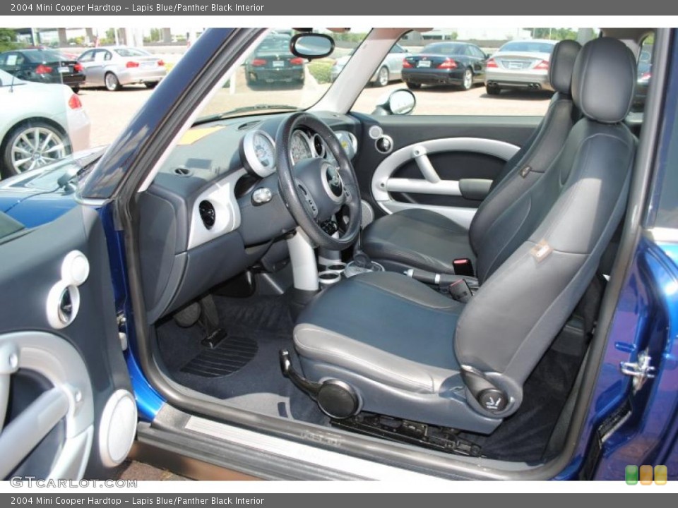 Lapis Blue/Panther Black Interior Photo for the 2004 Mini Cooper Hardtop #31827422