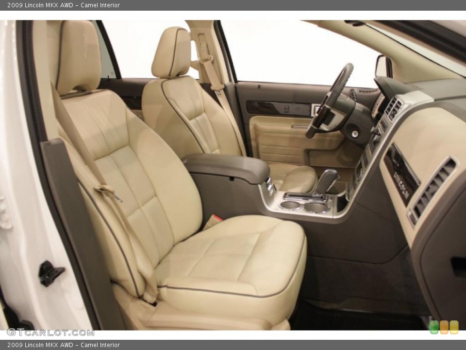 Camel 2009 Lincoln MKX Interiors