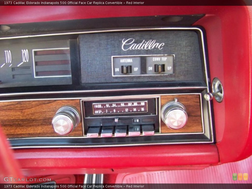 Red Interior Controls for the 1973 Cadillac Eldorado Indianapolis 500 Official Pace Car Replica Convertible #32410359