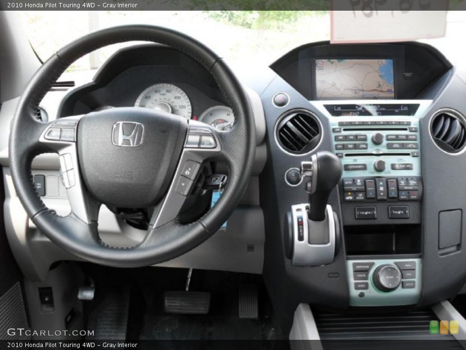Gray Interior Controls for the 2010 Honda Pilot Touring 4WD #32683875