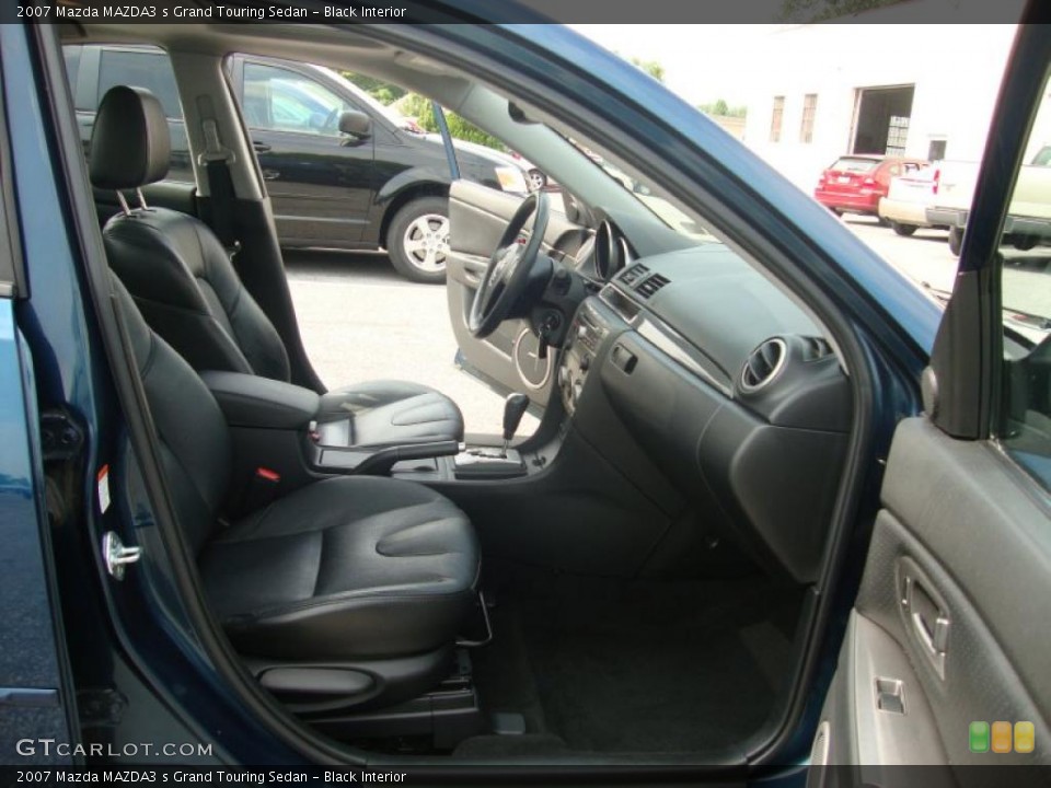 Black Interior Photo for the 2007 Mazda MAZDA3 s Grand Touring Sedan #32785931