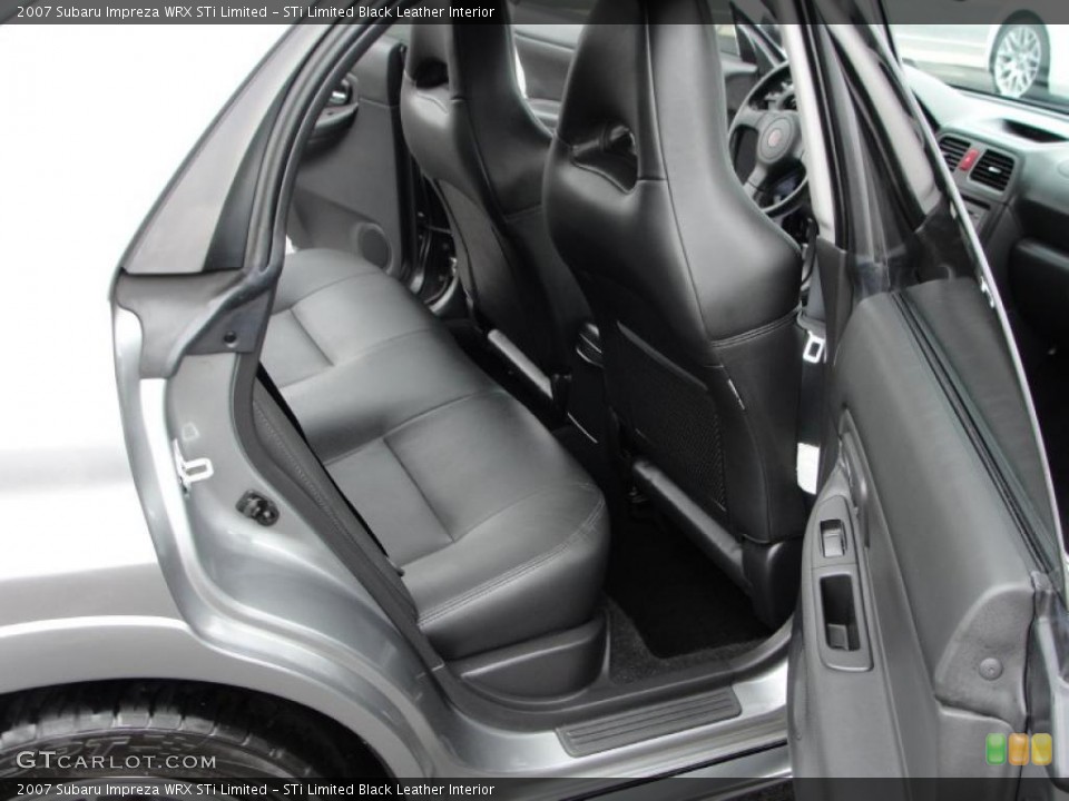 STi Limited Black Leather Interior Photo for the 2007 Subaru Impreza WRX STi Limited #33097045