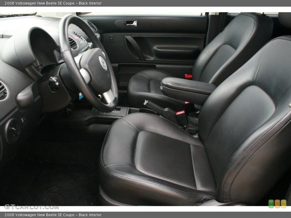Black Interior Photo for the 2008 Volkswagen New Beetle SE Coupe #33235844