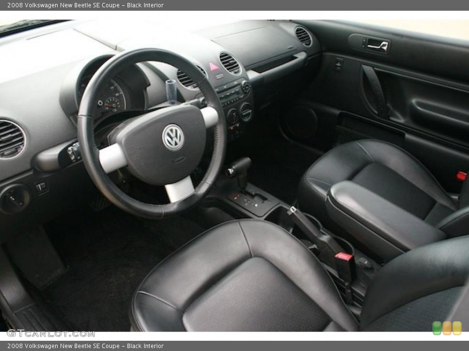 Black Interior Photo for the 2008 Volkswagen New Beetle SE Coupe #33235922