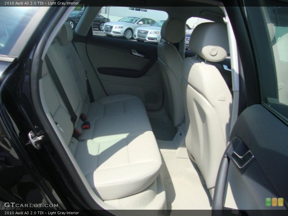 Light Gray Interior Rear Seat for the 2010 Audi A3 2.0 TDI #33264905