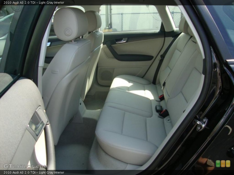 Light Gray Interior Rear Seat for the 2010 Audi A3 2.0 TDI #33264941