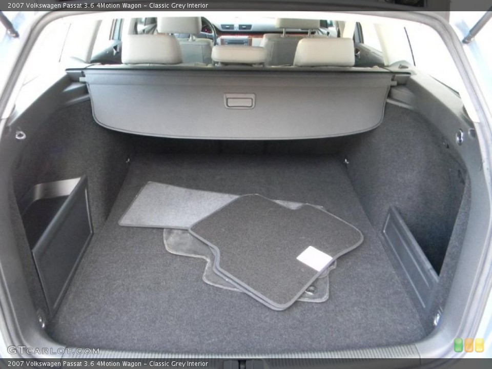 Classic Grey Interior Trunk for the 2007 Volkswagen Passat 3.6 4Motion Wagon #33410709