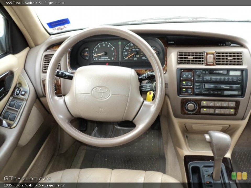 Beige Interior Controls for the 1995 Toyota Avalon XLS #33633935
