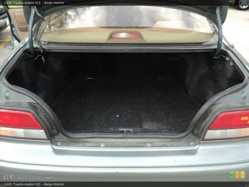 Beige Interior Trunk for the 1995 Toyota Avalon XLS #33633987