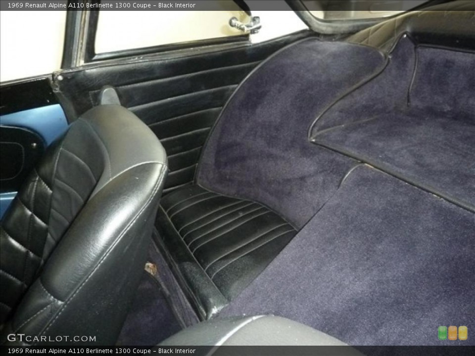 Black Interior Photo for the 1969 Renault Alpine A110 Berlinette 1300 Coupe #33989116