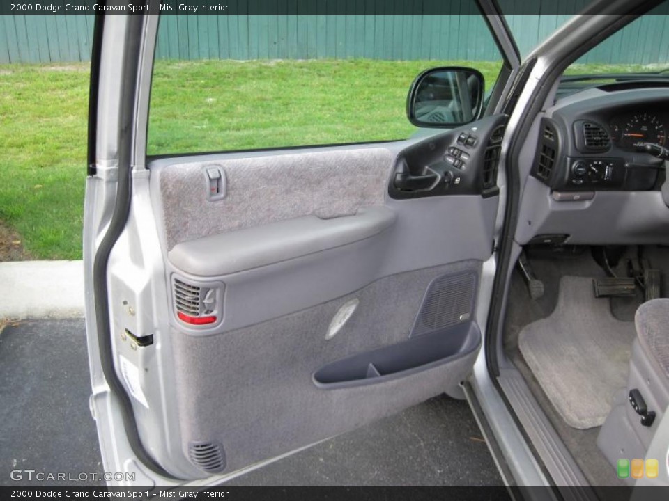 Mist Gray Interior Door Panel for the 2000 Dodge Grand Caravan Sport #34572706
