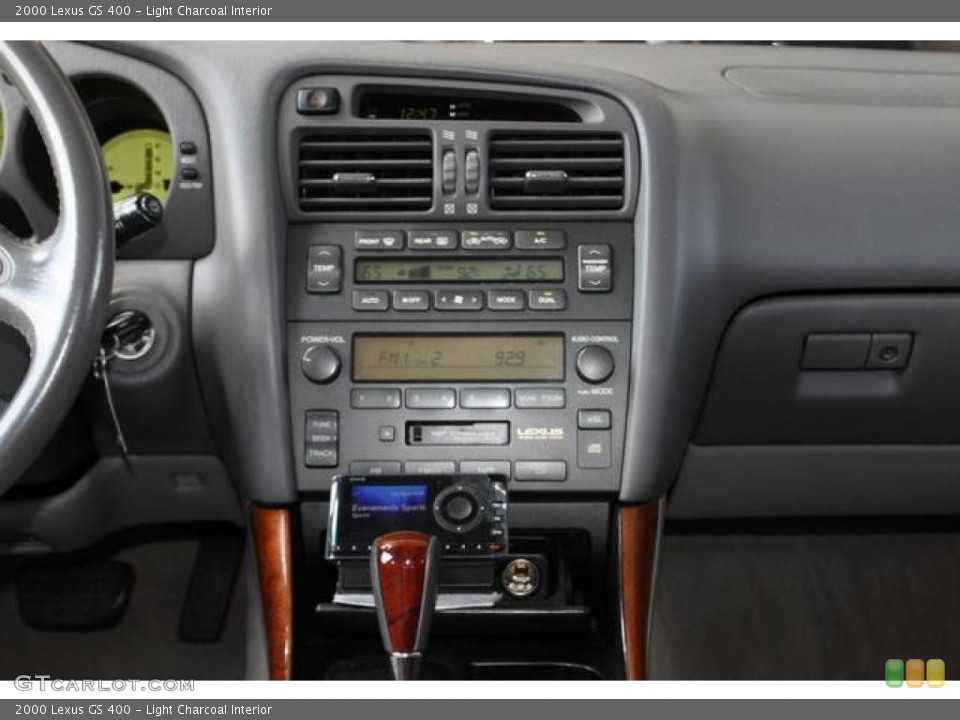 Light Charcoal Interior Controls for the 2000 Lexus GS 400 #34664466