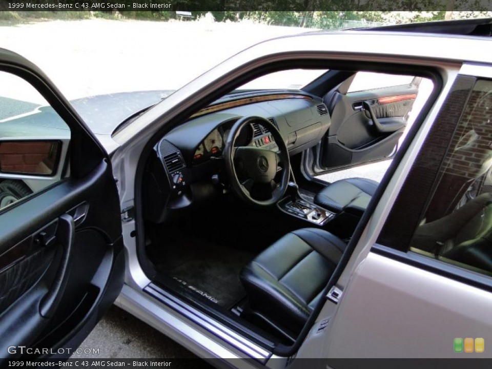 Black Interior Photo for the 1999 Mercedes-Benz C 43 AMG Sedan #34792993